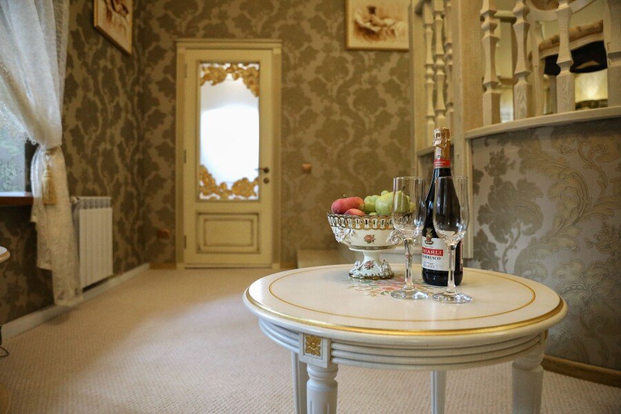 Люкс 2-местный 2-комнатный (Улучшенный)