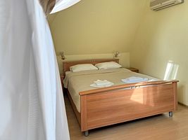 Двухкомнатный номер КОМФОРТ с 2 раздельными кроватями Номера: 3В, Гостиничный комплекс Купеческий дом, Самара