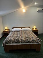 Двухместный номер с кухней Мансарда двуспальная кровать, Гостиница Подворье, Тула
