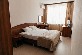Двухместный номер Комфорт Плюс двуспальная кровать, Отель Виконда, Коряжма