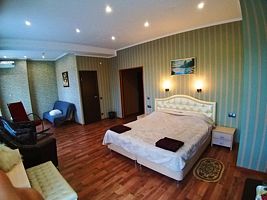 Двухместный полулюкс двуспальная кровать, Отель Пушкинъ, Псков
