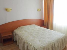 Двухместный люкс Home с 2 комнатами двуспальная кровать, Отель Воркута, Воркута