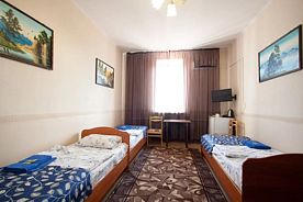Трёхместный номер Economy, Гостиница на Челябинском тракте, Екатеринбург