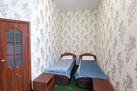Двухместный номер Эконом 2 отдельные кровати, Отель Космос, Комсомольск-на-Амуре