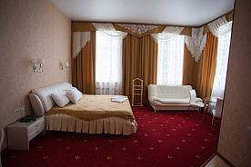 Двухместный полулюкс двуспальная кровать, Отель Космос, Комсомольск-на-Амуре