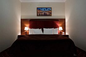 Двухместная Люкс с видом на город двуспальная кровать, Отель Amici Grand Hotel, Краснодар