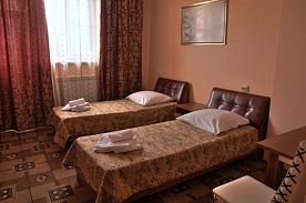 Двухместный номер Standard с балконом 2 отдельные кровати, Отель Na Naberezhnoy, Волгодонск