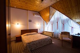 Двухместный номер Comfort с балконом двуспальная кровать, Отель La Rotonda, Тольятти
