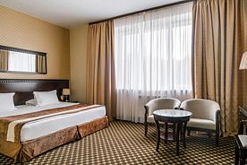 Двухместный номер Standard двуспальная кровать, Отель Green Hall, Каменск-Уральский