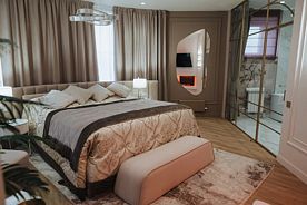 Двухместный люкс Premium двуспальная кровать, Отель Green Hall, Каменск-Уральский