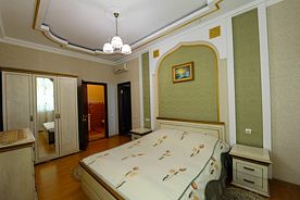 Двухместный люкс VIP двуспальная кровать, Отель Эдельвейс, Черкесск