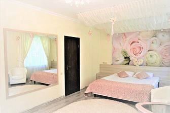 Отель Акварели Рус