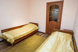 Двухместный номер Economy 2 отдельные кровати, Отель Гостиница Центральная, Бийск