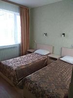 Двухместный номер 1 этаж Эконом 2 отдельные кровати, Отель Русская Пирамида, Вяземский