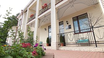 Отель ДУК (дом ученых-консультантов)