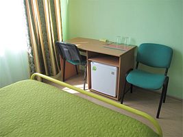 Двухместный семейный номер Comfort двуспальная кровать, Отель Меблированные комнаты Большой Урал, Екатеринбург