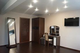 Двухместный люкс Plus двуспальная кровать, Отель Виктория, Ачинск