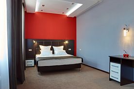 Двухместный люкс двуспальная кровать, Отель Семь Королей Prestige, Волгоград