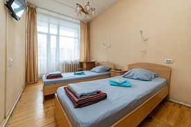Двухместный номер Economy с балконом 2 отдельные кровати, Отель  Меридиан, Архангельск