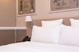 Двухместный номер Deluxe с видом на город двуспальная кровать, Отель Кристэлла, Пятигорск
