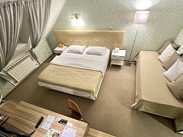 Двухместный номер Comfort Мансарда двуспальная кровать, Отель Адрес, Саратов