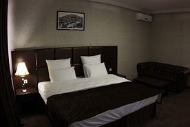 Двухместный полулюкс двуспальная кровать, Отель Ориент, Пятигорск