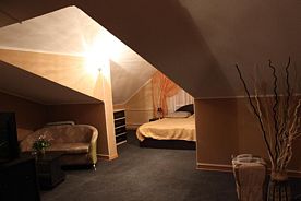 Номер Deluxe Мансарда, Отель Белая гора, Ноябрьск