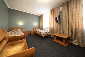 Трёхместный номер Superior, Отель Москва, Курган