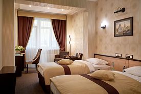 Двухместный номер Comfort с балконом двуспальная кровать, Отель Березовый Двор, Ростов-на-Дону