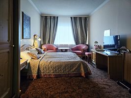 Номер Deluxe с красивым видом из окна, Отель Протон, Москва