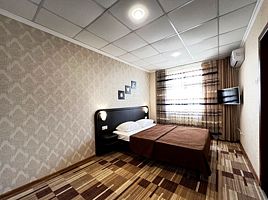 Двухместный номер VIP двуспальная кровать, Отель Forum Plaza, Краснодар
