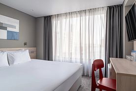 Двухместный номер Стандарт Улучшенный двуспальная кровать, Отель Marins Park Hotel Yekaterinburg, Екатеринбург