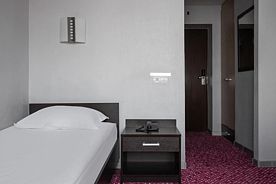 Одноместный номер Оптима односпальная кровать, Отель Marins Park Hotel Нижний Новгород, Нижний Новгород