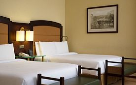 Двухместный полулюкс 2 отдельные кровати, Отель Hilton Москва Ленинградская, Москва