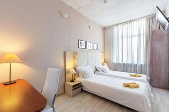 Отель «Ананас»