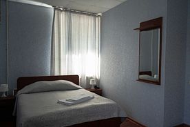 Двухместный полулюкс двуспальная кровать, Отель Сказка, Ярославль
