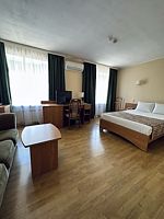 Двухместный Джуниор сьют двуспальная кровать, Отель Кава ди Пьетра, Шахты