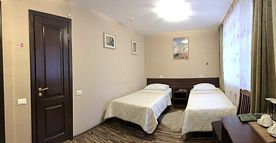 Двухместный номер Comfort двуспальная кровать, Отель Галерея Сакура, Астрахань