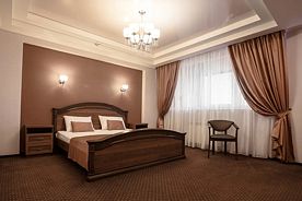 Двухместный номер Premium двуспальная кровать, Отель Кристалл, Краснодар