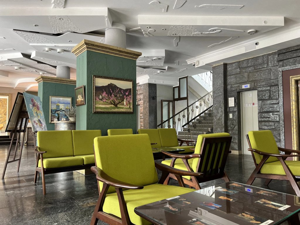 Арт-Отель Украина, Севастополь, Крым