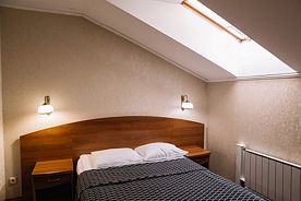 Двухместный номер Мансарда двуспальная кровать, Отель Гостиничный комплекс Купеческий клуб, Бор