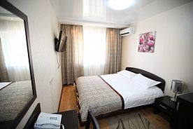 Двухместный номер Стандартный двуспальная кровать, Отель Зарина, Хабаровск