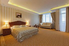 Двухместный номер Deluxe двуспальная кровать, Отель Royal Hotel Spa&Wellness, Ярославль