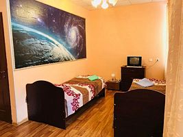 Кровать в общем номере, Отель Планета, Череповец