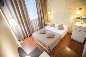 Двухместный номер №3 двуспальная кровать, Отель А, Саратов