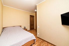 Двухместный номер №12 Стандарт двуспальная кровать, Гостиница Четыре Сезона, Самара