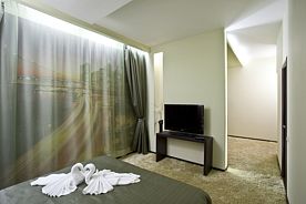 Двухместный люкс двуспальная кровать, Отель Sunflower Румянцево ZONT Hotel Group, Москва