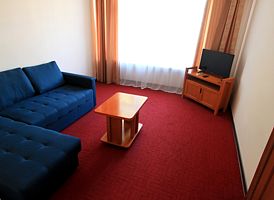 Люкс с 3 комнатами с балконом, Отель Бриз, Хоста