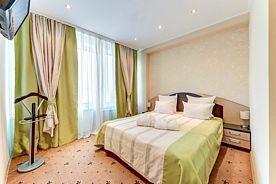 Двухместный люкс с 2 комнатами двуспальная кровать, Отель Турист ZONT Hotel Group, Омск