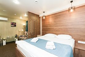 Двухместный номер Comfort двуспальная кровать, Отель Авеню, Новосибирск